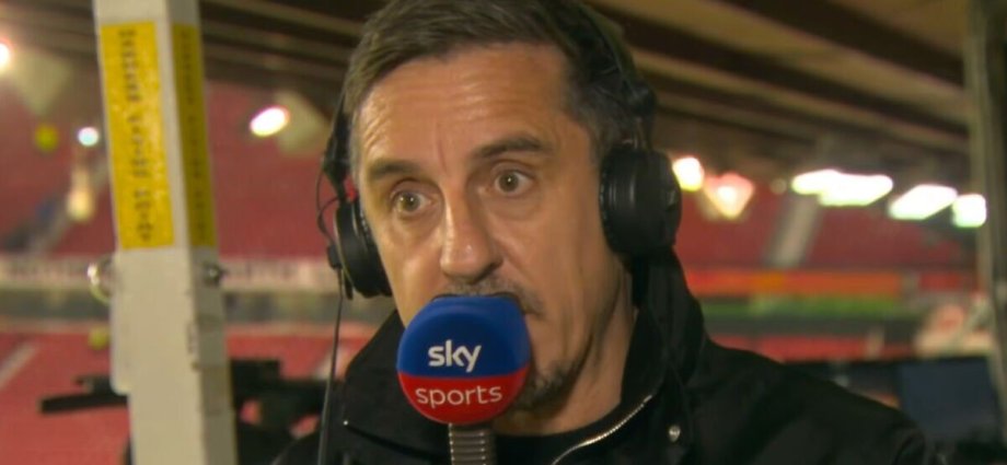 Gary Neville calls out two Man Utd stars after Tottenham draw - 'Get a grip'
