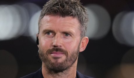 Man Utd contender to replace Michael Carrick makes decision on taking job