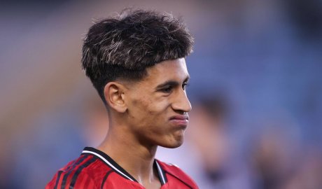 JJ Gabriel transfer update as 'significant offer' made and Man Utd decision