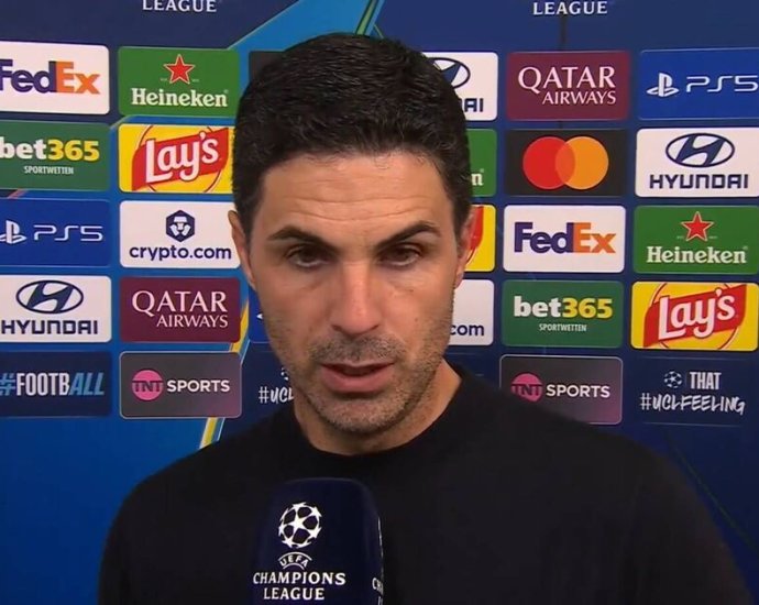 Arsenal 'concerned' as Mikel Arteta issues worrying Bukayo Saka injury update