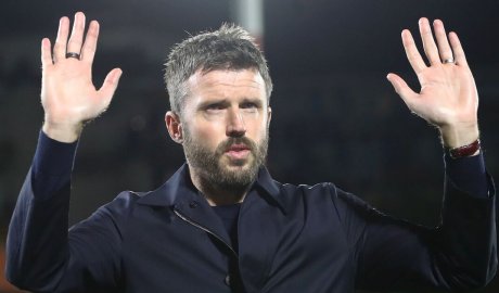 'I've watched Man Utd for 50 years - I don't blame Michael Carrick'