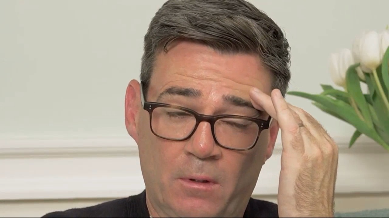 PM fights back tears on Gogglebox as young father dies from cancer ...